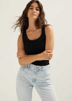 Basic singlet breed met kant