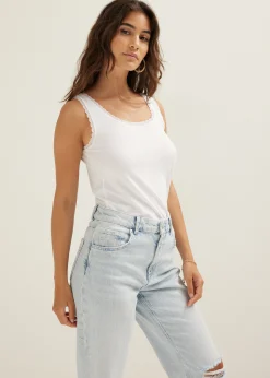Basic singlet breed met kant