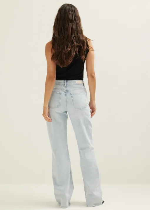 Basic singlet breed met kant