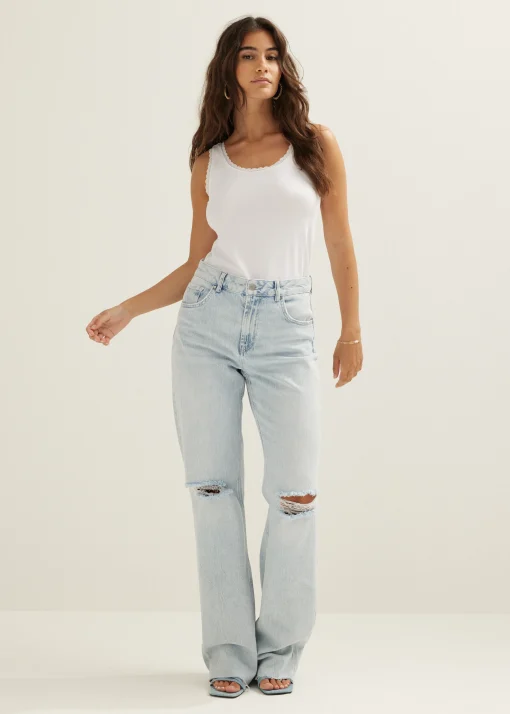Basic singlet breed met kant