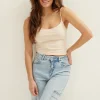 Basic singlet cropped