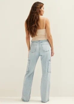 Basic singlet cropped