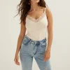 Basic singlet met kant detail