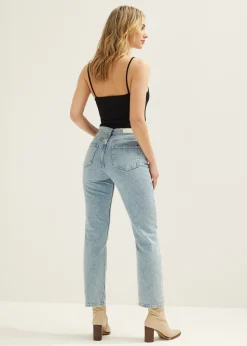 Basic singlet met kant detail