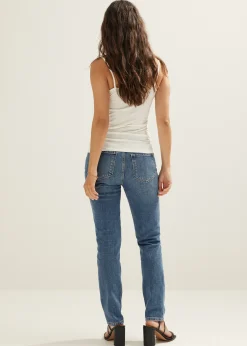 Basic singlet met kant detail