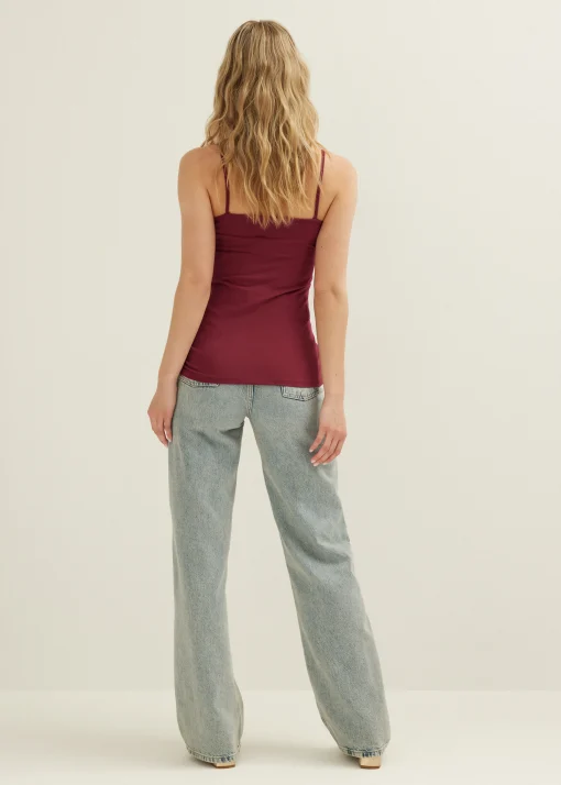Basic singlet met kant detail