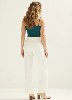 Basic singlet met kant detail