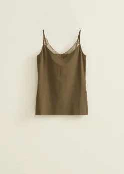 Basic singlet met kant detail