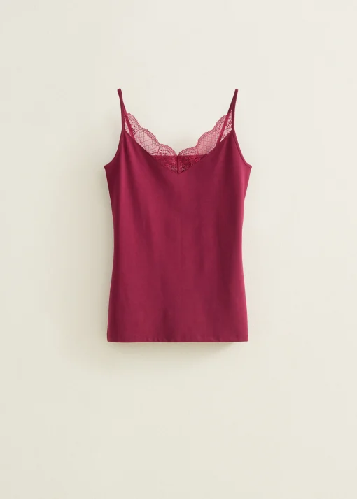 Basic singlet met kant detail