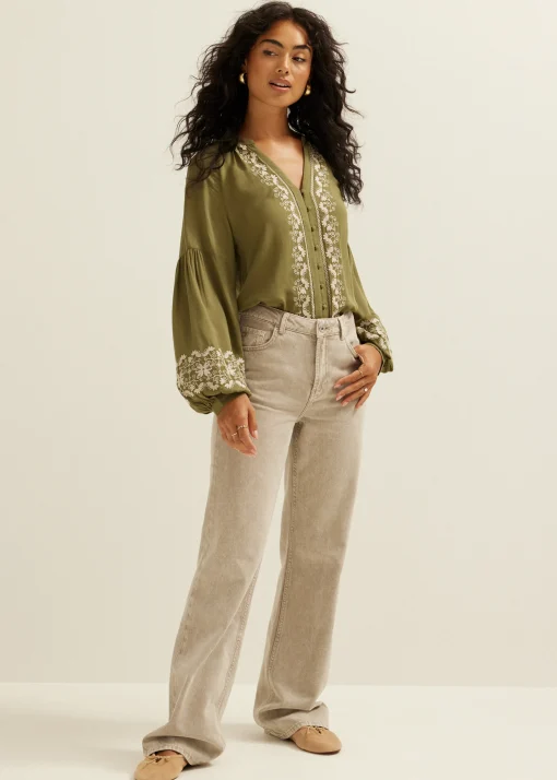 Blouse met borduurdetails