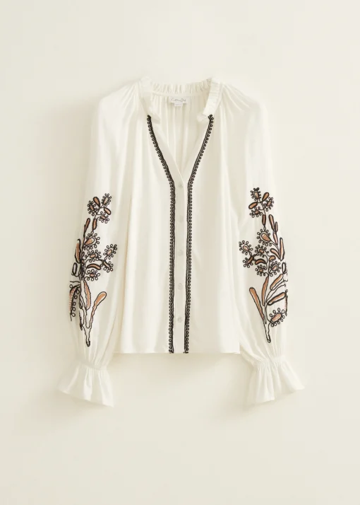 Blouse met borduurwerk