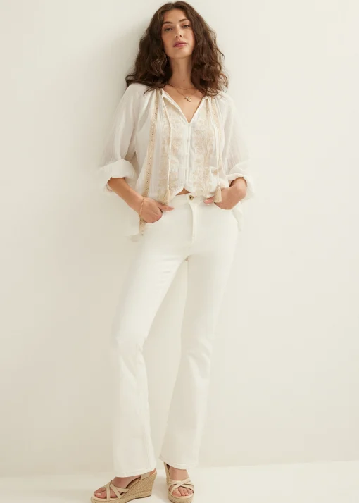 Blouse met geborduurde details