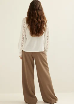 blouse met tape details