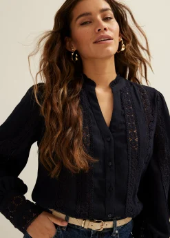 blouse met tape details