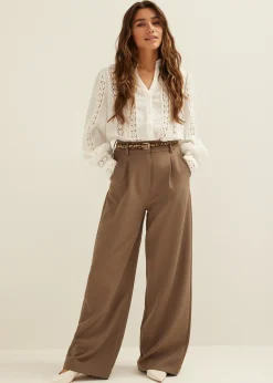 blouse met tape details