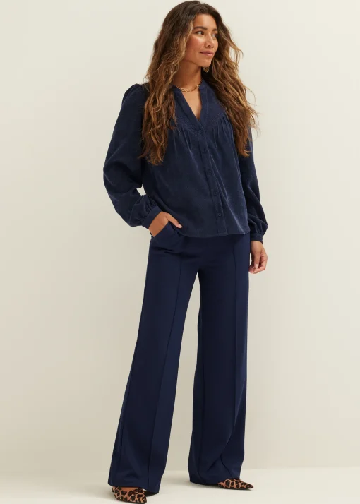 Blouse van corduroy