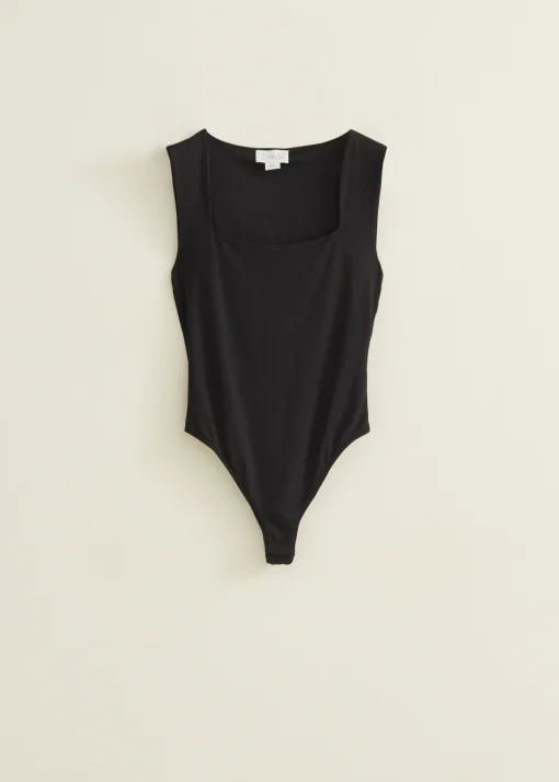Body met vierkante halslijn