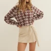 Broderie blouse