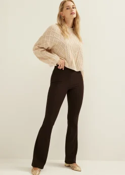 Flared broek met rib structuur