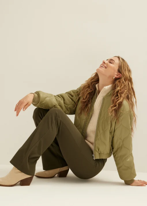 Flared broek met rib structuur