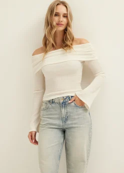 Off-shoulder top structuur