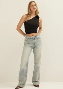One-shoulder top met roos