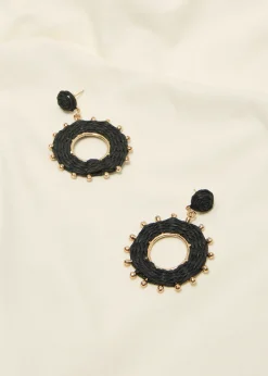 Oorbellen met kralen en touw details