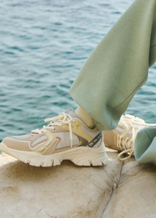 Sport Sneaker