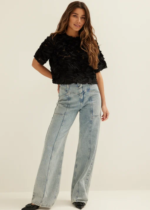 Top met chiffon details