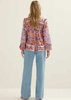 Top met crochet details