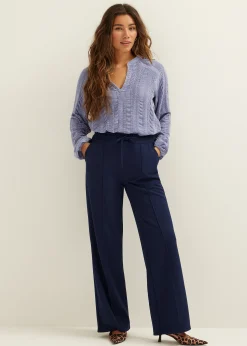 Top met crochet details