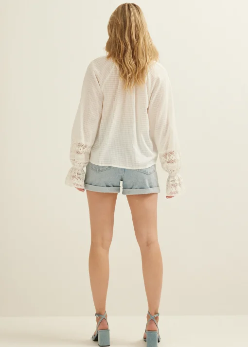 Top met crochet mouwen