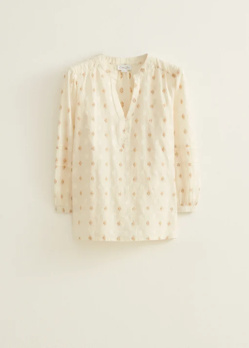 Top met geborduurde print