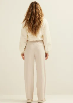 Track pants balance