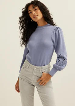 Trui met broderie details