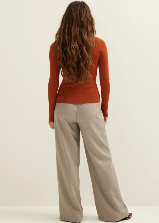 Trui met rib detail