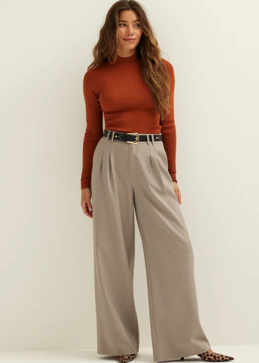 Trui met rib detail