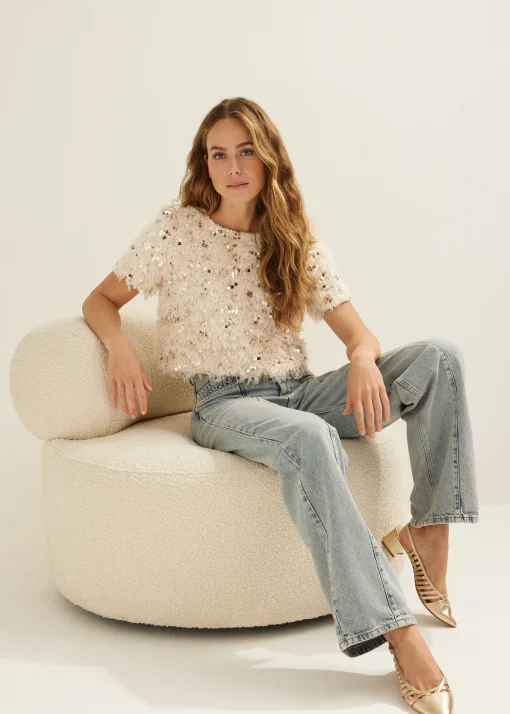 T-shirt met veren en pailletten