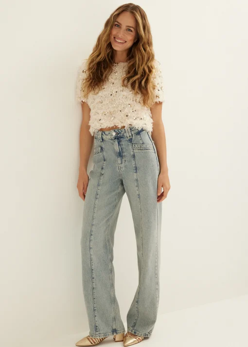 T-shirt met veren en pailletten