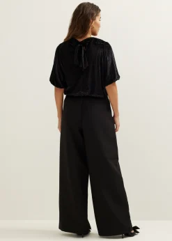 Velvet top met striksluiting