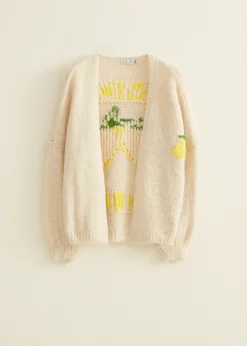 Vest met artwork